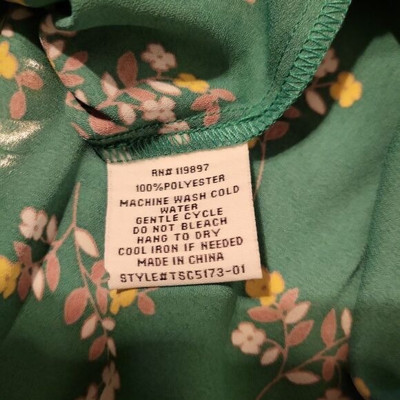 NWTtank top elastic straps, and waist, polyester material, very,cool for summer, - Picture 6 of 6